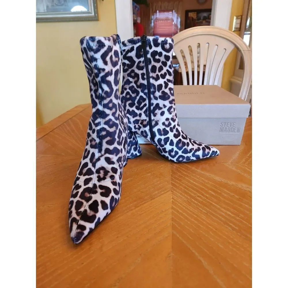 Steve Madden Valyant animal print boots size 7